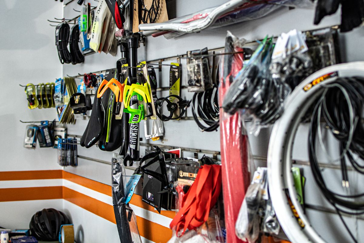 Best List of Spare Car Parts Markets in Dubai The Find & Go